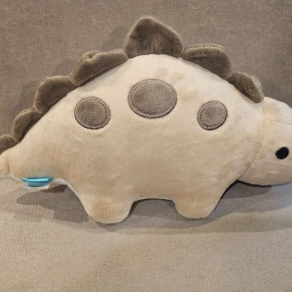 Steggi the Stegosaurus Plush Animal - Picture 4 of 8